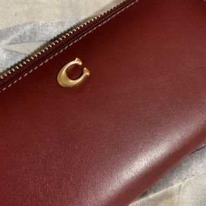 COACH wallet NWT